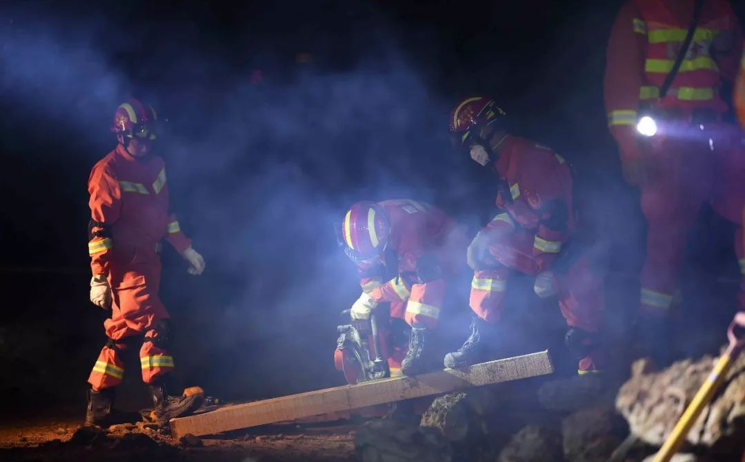 無線傳輸中噪聲、相位噪聲、信噪比、噪聲系數之間有什么區別